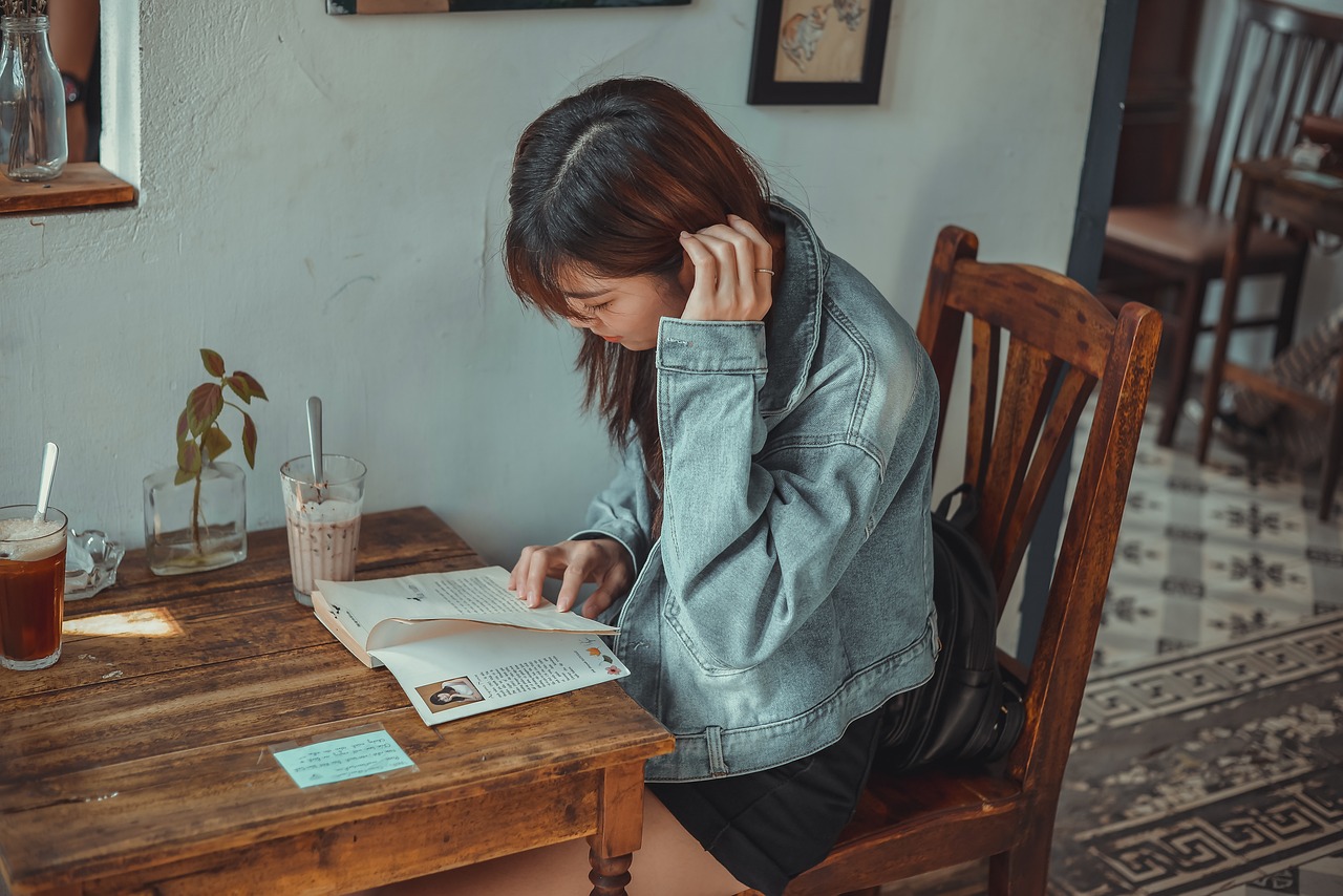 Girl reading