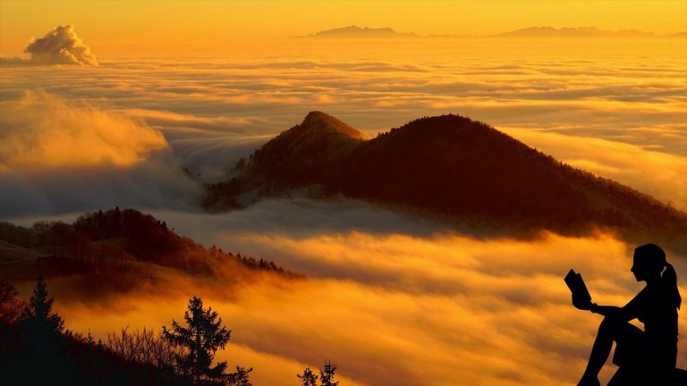 Reading in the clouds